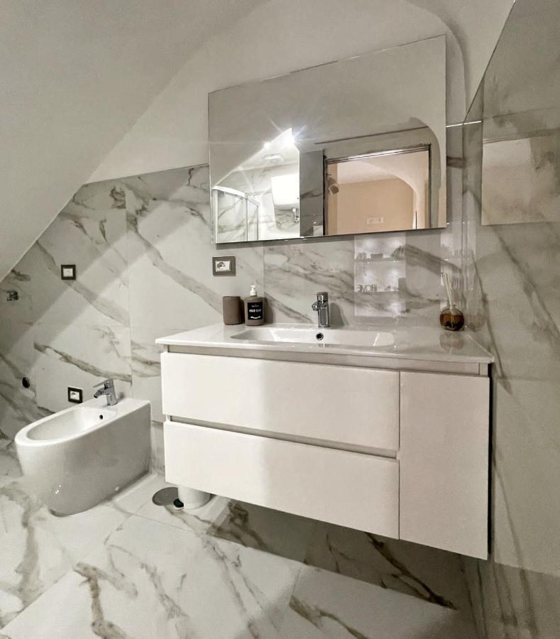 Re Ferdinando Apartment Неаполь Экстерьер фото