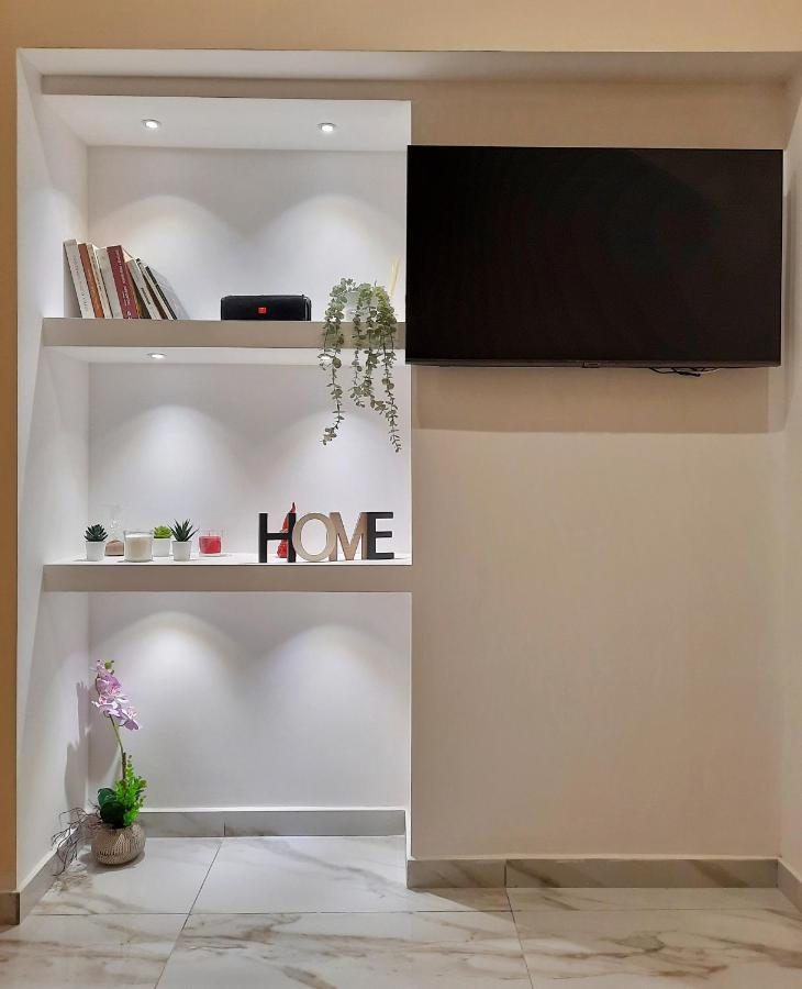 Re Ferdinando Apartment Неаполь Экстерьер фото